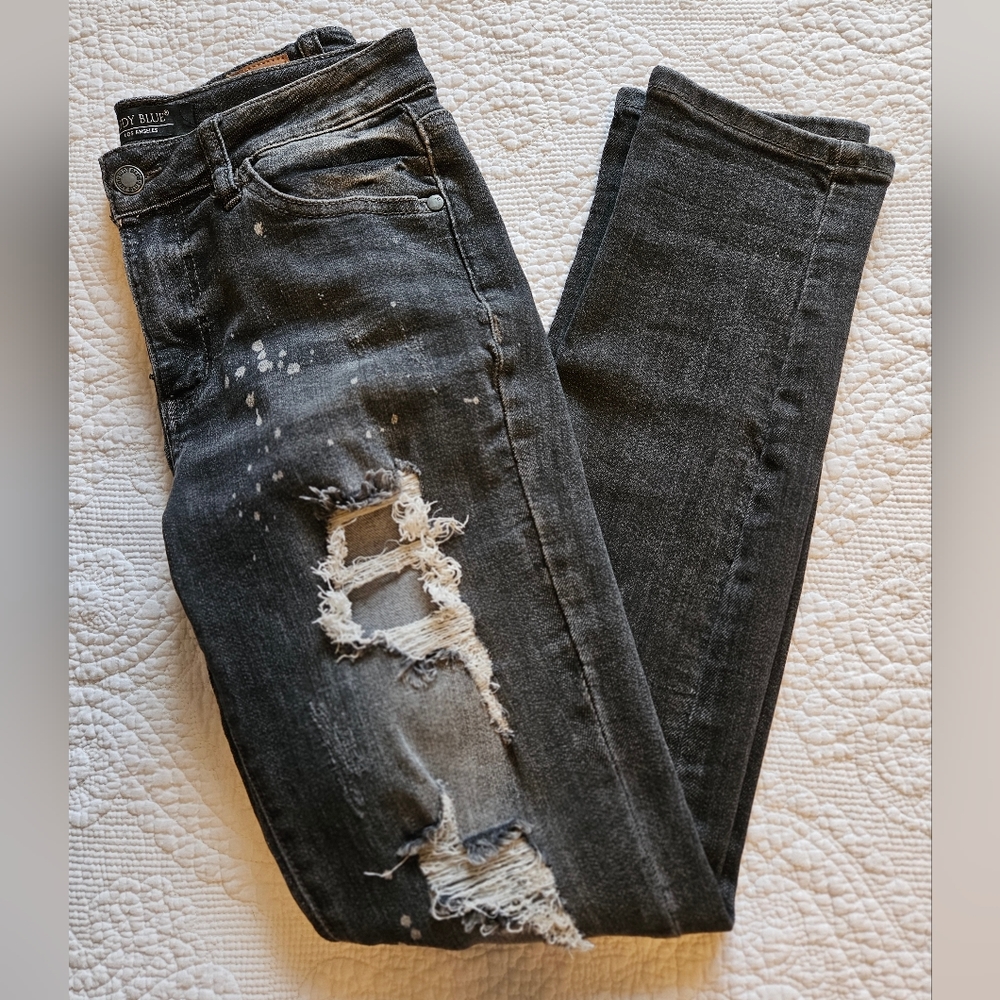 Judy Blue Distressed Size 3/26 Paint Splatter Gray Jeans